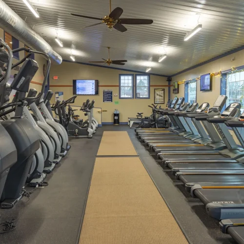 Photos of the amenities at LJ's Fitness