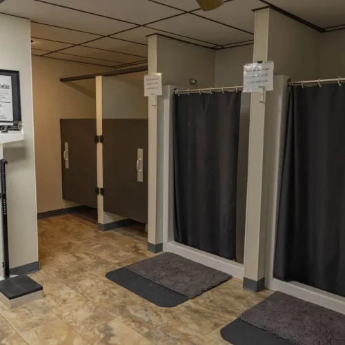 Photos of the amenities at LJ's Fitness